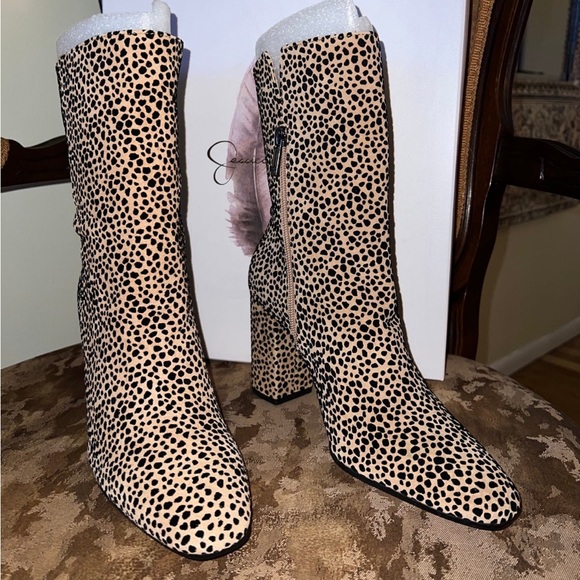 New Jessica Simpson, suede leather cheetah print ankle booties, 8 1/2 - Picture 2 of 14